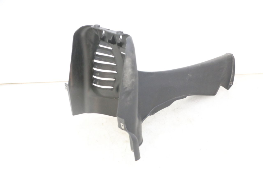 photo de CARENA ANTERIORE CONGIUNZIONE PIAGGIO MP3 LT 300 (2010 - 2016) - Primo piano tecnico