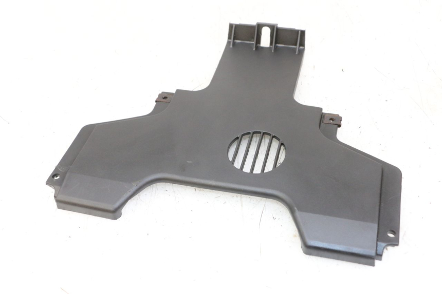 photo de GIUNZIONE PARAURTI ANTERIORE INF PIAGGIO MP3 LT 400 (2007 - 2012) - Zoom sullo stato d'uso