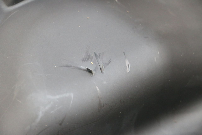 photo de CARENA ANTERIORE CONGIUNZIONE BMW R GS 1250 (2021 - 2024) - Primo piano tecnico