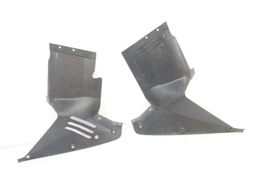 photo de CARENA ANTERIORE CONGIUNZIONE HONDA ST PAN EUROPEAN 1300 (2002 - 2013) - Vista d'insieme del prodotto