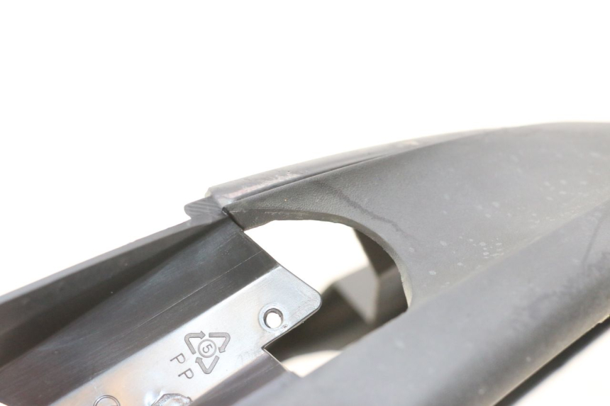 photo de CARENA ANTERIORE CONGIUNZIONE GILERA STALKER 50 (2004 - 2014) - Zoom sullo stato d'uso