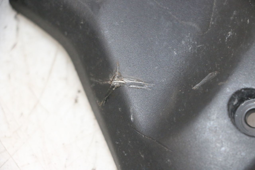 photo de CARENA ANTERIORE CONGIUNZIONE PEUGEOT STREETZONE I NAKED 2T 50 (2018 - 2020) - Altra angolazione