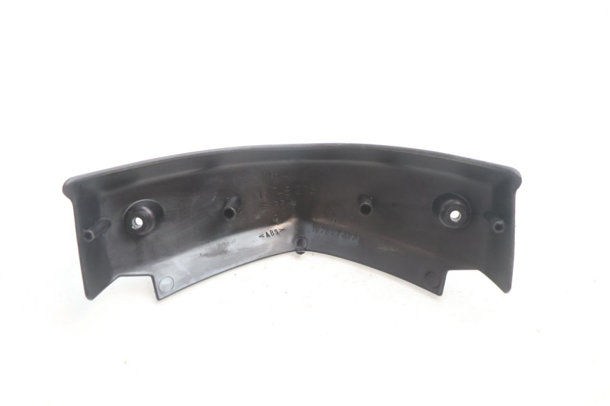 photo de GIUNZIONE PARAURTI ANTERIORE INF PEUGEOT TKR TREKKER FURIOUS 50 (2005 - 2014) - Altra angolazione