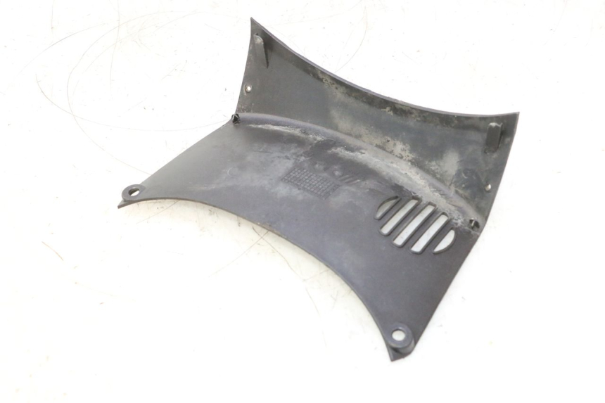 photo de CARENA ANTERIORE CONGIUNZIONE PIAGGIO X8 STREET 125 (2006 - 2007) - Altra angolazione