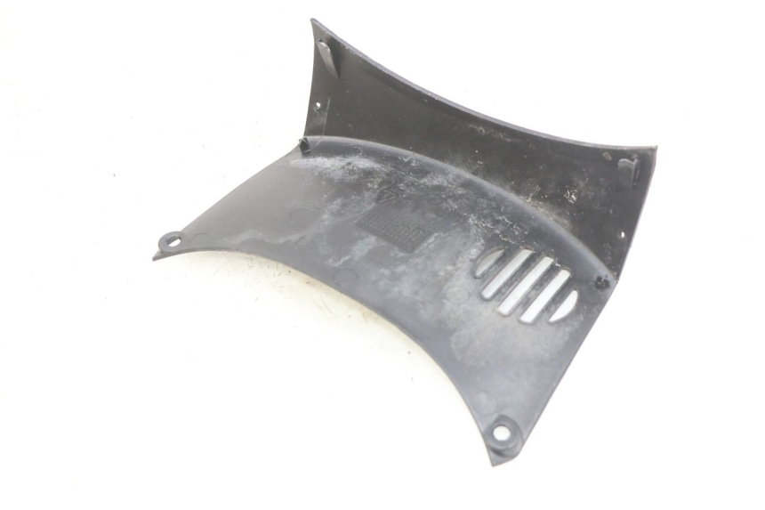 photo de GIUNZIONE PARAURTI ANTERIORE INF PIAGGIO XEVO - X EVO 125 (2007 - 2017) - Dettaglio del componente