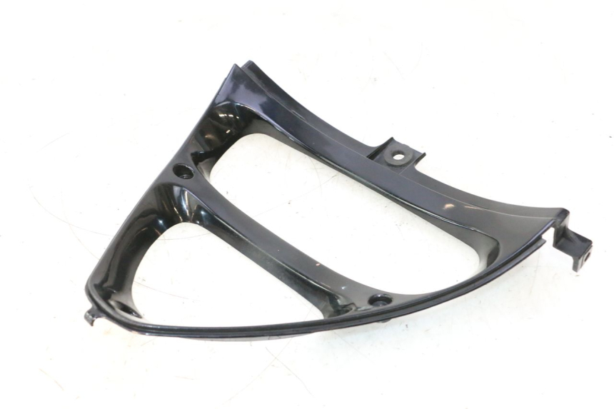photo de GIUNZIONE PARAURTI ANTERIORE INF KAWASAKI ZZR 600 (1995 - 2004) - Dettaglio del componente