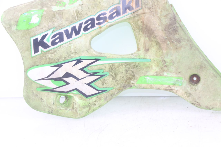 photo de GIUNZIONE CARENA ANTERIORE KAWASAKI KX 250 (1994 - 1998) - Zoom sui componenti