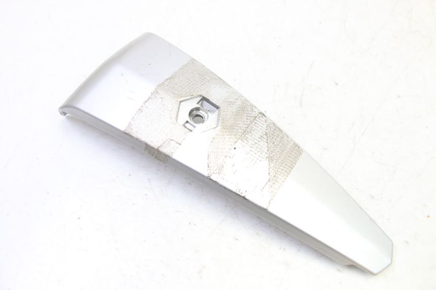 photo de CARENA ANTERIORE CONGIUNZIONE PIAGGIO LIBERTY 4T 50 (2009 - 2015) - Altra angolazione