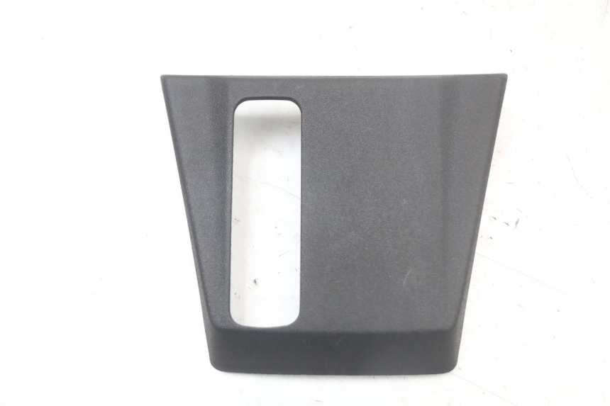 photo de CARENA ANTERIORE CONGIUNZIONE PIAGGIO MP3 HPE 350 (2018 - 2020) - Vista principale