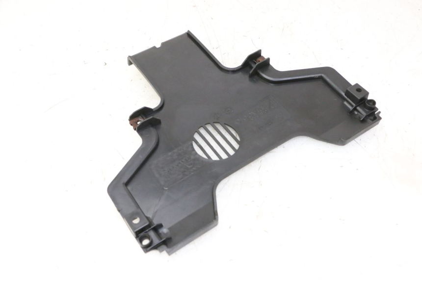 photo de CARENA ANTERIORE CONGIUNZIONE PIAGGIO MP3 LT 300 (2010 - 2016) - Dettaglio del componente