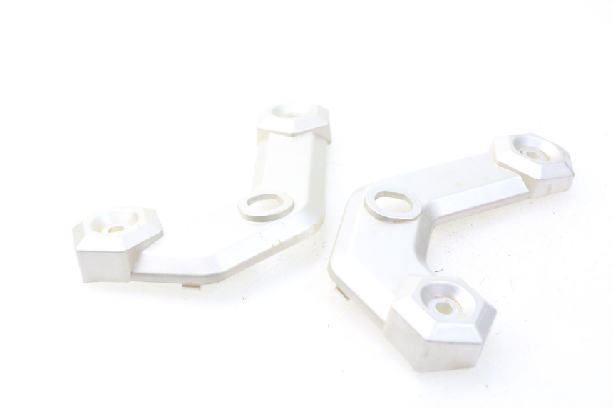 photo de Giunzione carena anteriore YAMASAKI MSX 50 (2013 - 2022) - Altra angolazione