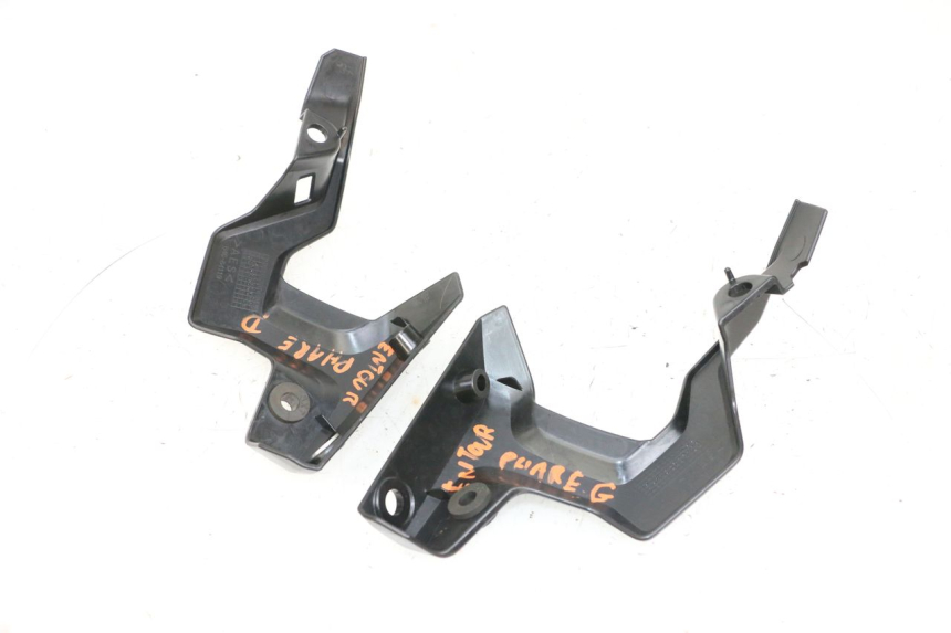 photo de CARENA ANTERIORE CONGIUNZIONE YAMAHA MT-07 MT07 ABS 700 (2018 - 2020) - Zoom sullo stato d'uso