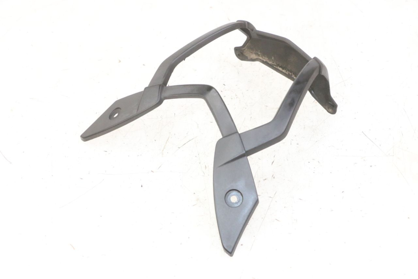 photo de CARENA ANTERIORE CONGIUNZIONE PEUGEOT STREETZONE I 2T 50 (2018 - 2020) - Altra angolazione