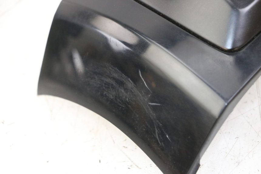 photo de CARENA ANTERIORE CONGIUNZIONE PIAGGIO LIBERTY IGET 4T 50 (2021 - 2025) - Dettagli dei punti di fissaggio