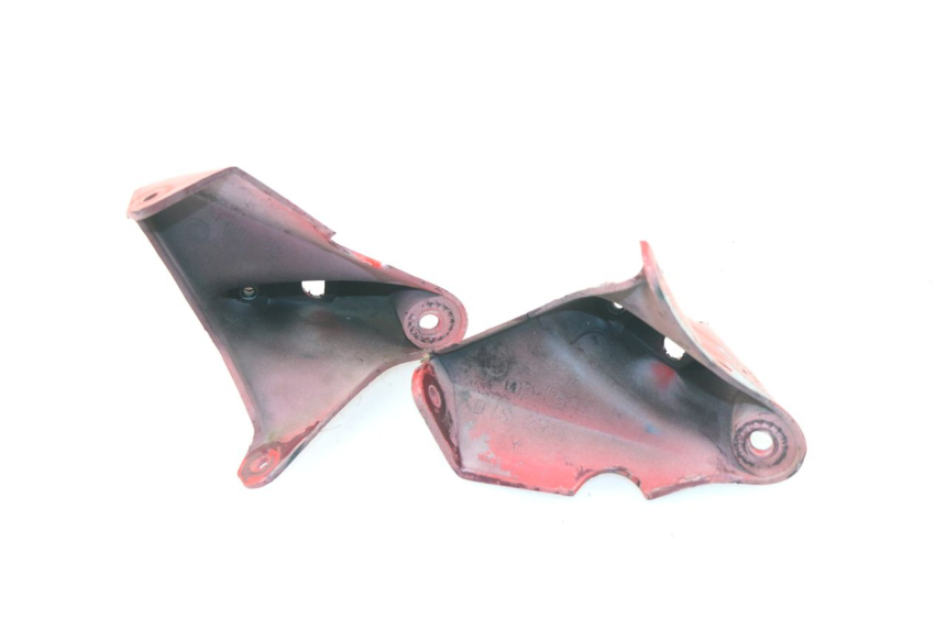 photo de Giunzione carena anteriore APRILIA RS AF-1 125 (1990 - 1993) - Zoom sullo stato d'uso