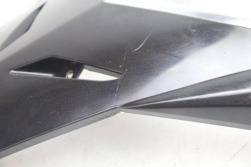 photo de CARENA ANTERIORE CONGIUNZIONE PEUGEOT SATELIS 125 (2006 - 2009) - Stato della superficie e materiale
