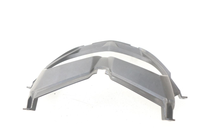 photo de Giunzione carena anteriore APRILIA SR 2T 50 (2018 - 2022) - Altra angolazione