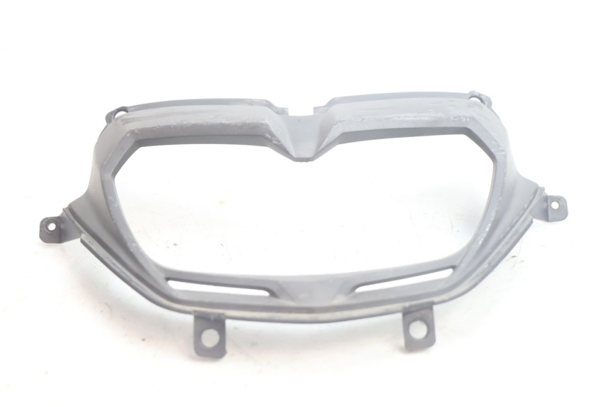 photo de GIUNZIONE CARENA ANTERIORE APRILIA SR 2T 50 (2012 - 2017) - Dettaglio del componente