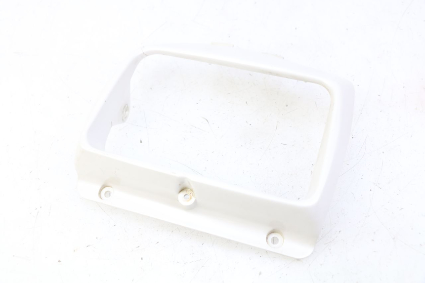 photo de GIUNZIONE CARENA ANTERIORE SUP SUZUKI CP 80 (1985 - 1996) - Vista principale