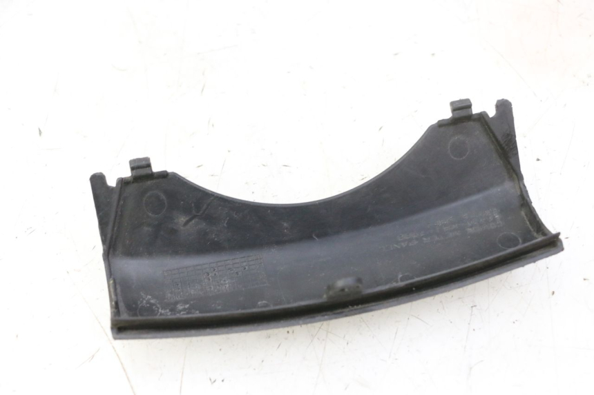 photo de CARENA ANTERIORE CONGIUNZIONE HONDA FES S-WING SWING ABS 125 (2007 - 2015) - Dettaglio del componente
