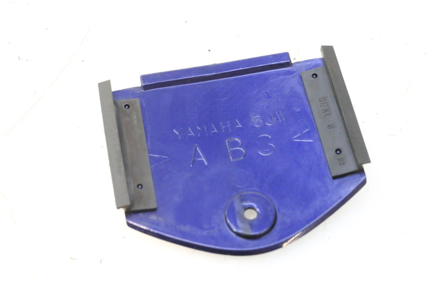 photo de CARENA ANTERIORE CONGIUNZIONE YAMAHA FJR 1300 (2001 - 2005) - Dettaglio del componente