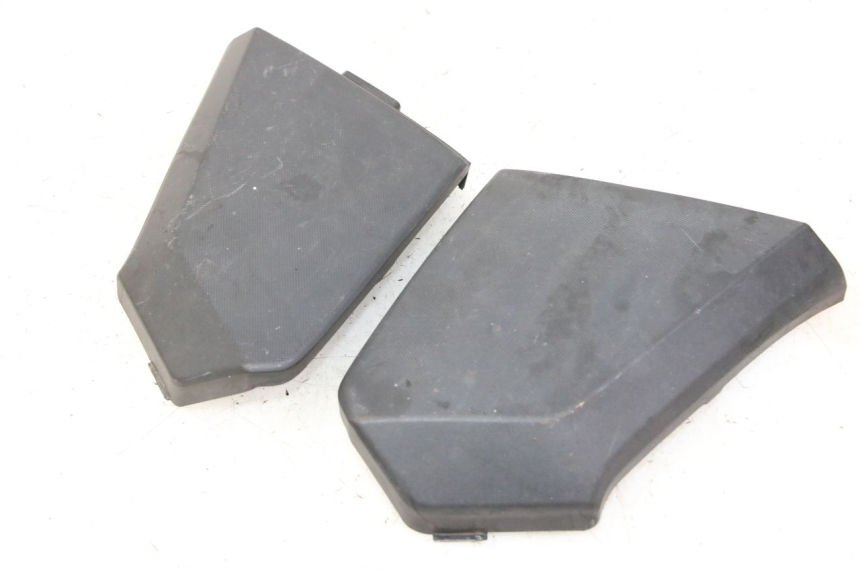 photo de CARENA ANTERIORE CONGIUNZIONE HONDA FORZA ABS 300 (2013 - 2017) - Altra angolazione