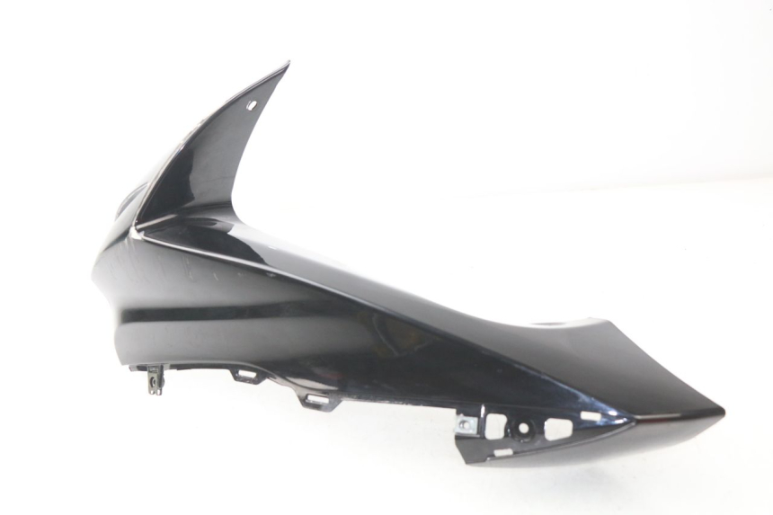 photo de Giunzione carena anteriore superiore SUZUKI GSX-R GSXR 750 (2011 - 2016) - Zoom sui componenti