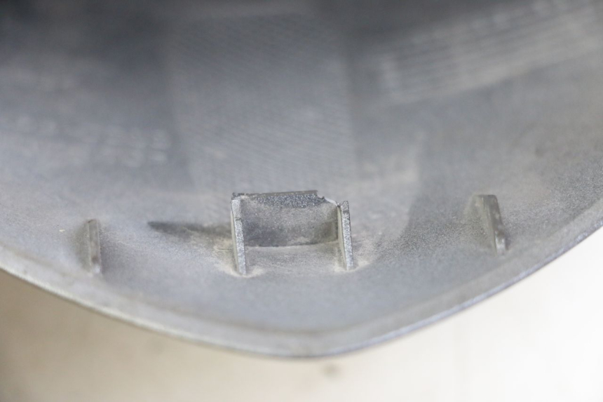 photo de CARENA ANTERIORE CONGIUNZIONE HONDA SH i 300 (2015 - 2020) - Dettaglio del componente