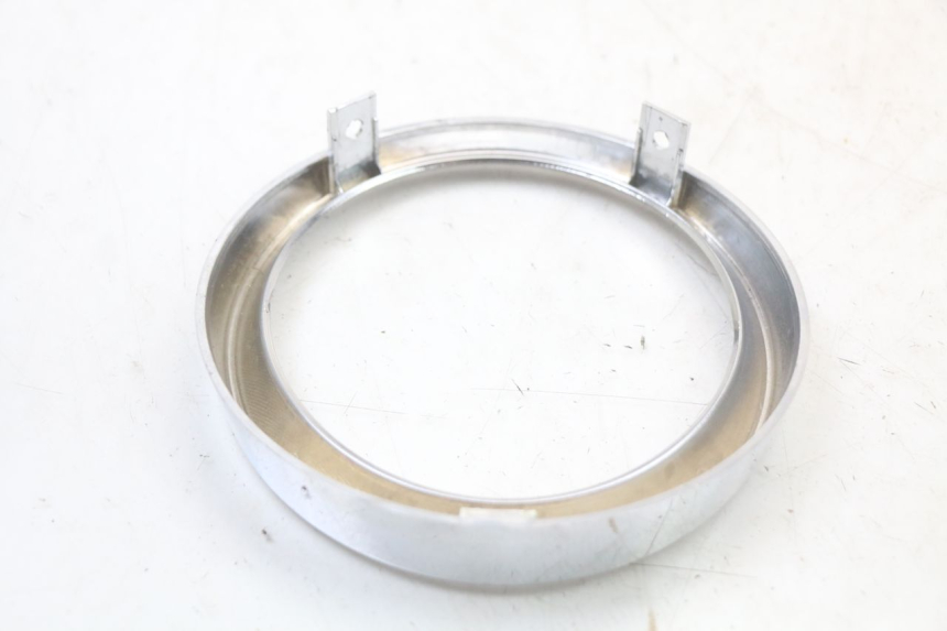 photo de CARENA ANTERIORE CONGIUNZIONE JM MOTORS VX 125 (2022 - 2025) - Primo piano tecnico