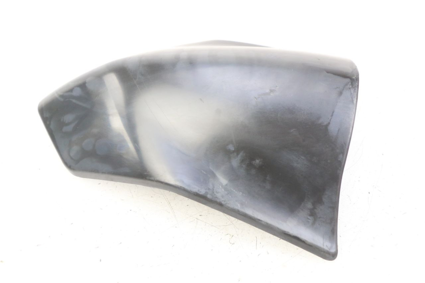 photo de GIUNZIONE CARENA ANTERIORE SUP RIDE KALLIO 50 (2010 - 2019) - Primo piano tecnico