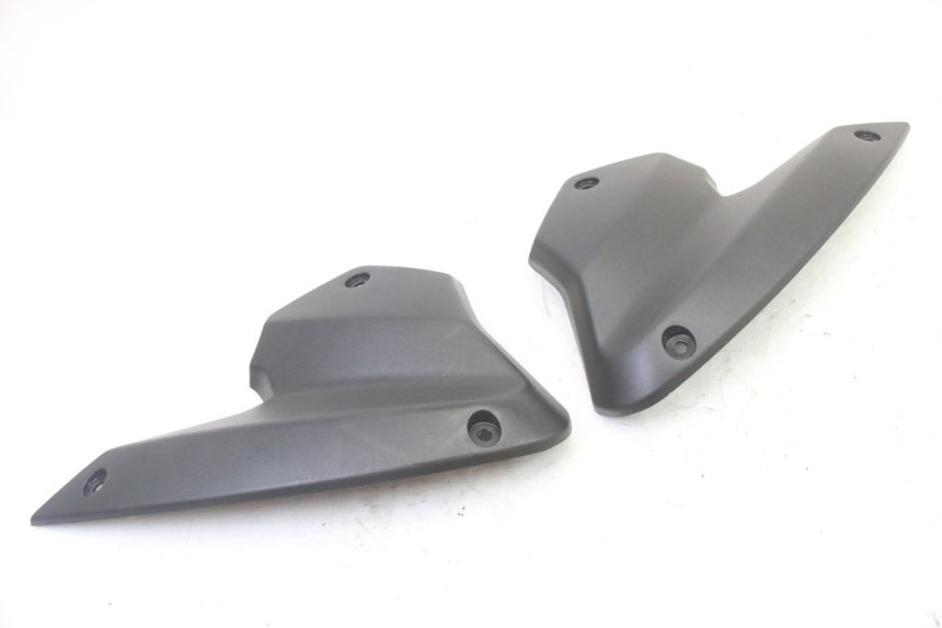 photo de CARENA ANTERIORE CONGIUNZIONE PEUGEOT KISBEE 4T 50 (2018 - 2022) - Altra angolazione