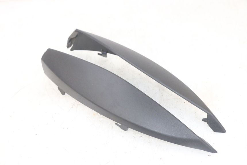 photo de CARENA ANTERIORE CONGIUNZIONE PIAGGIO MP3 HPE 300 (2019 - 2026) - Vista principale