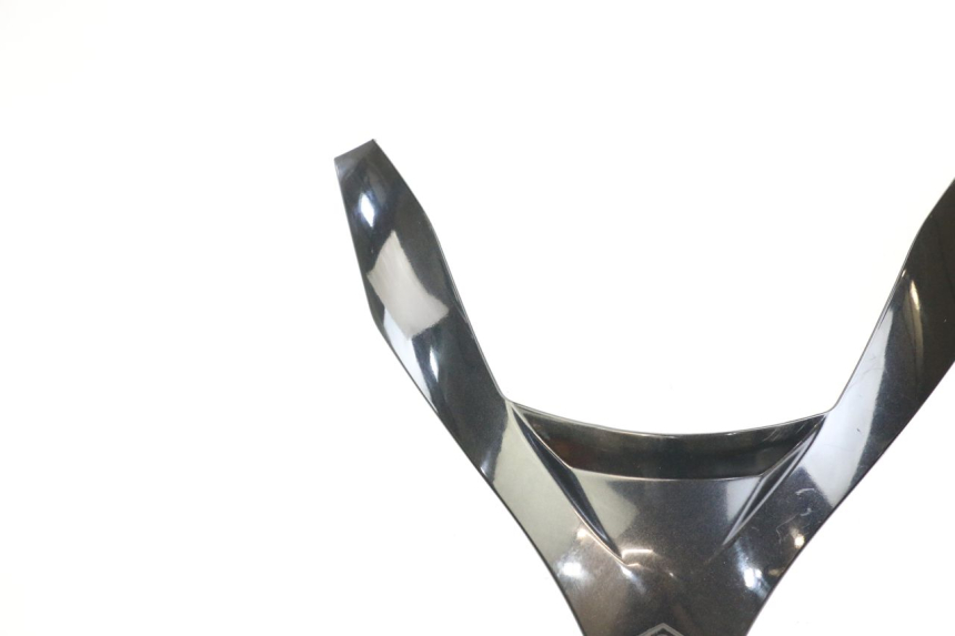 photo de CARENA ANTERIORE CONGIUNZIONE PIAGGIO MP3 125 (2006 - 2014) - Altra angolazione