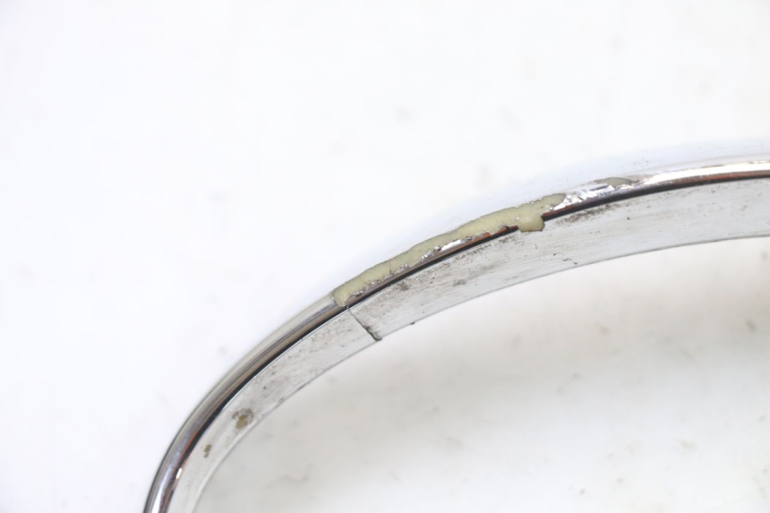 photo de CARENA ANTERIORE CONGIUNZIONE KYMCO LIKE 4T 50 (2019 - 2025) - Dettaglio del componente