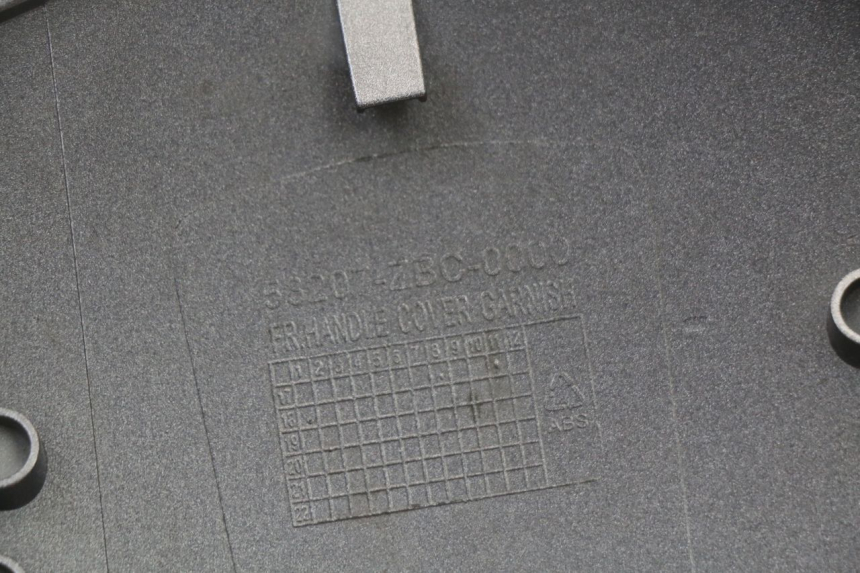 photo de CARENA ANTERIORE CONGIUNZIONE PEUGEOT BELVILLE 125 (2017 - 2021) - Vista d'insieme del prodotto