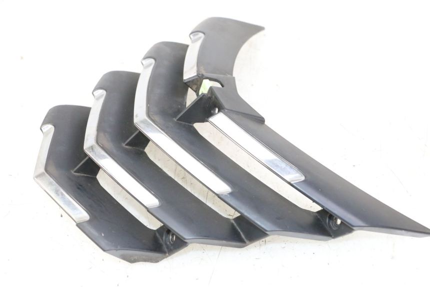 photo de GIUNZIONE CARENA ANTERIORE SUP PEUGEOT CITYSTAR 50 (2013 - 2017) - Vista principale