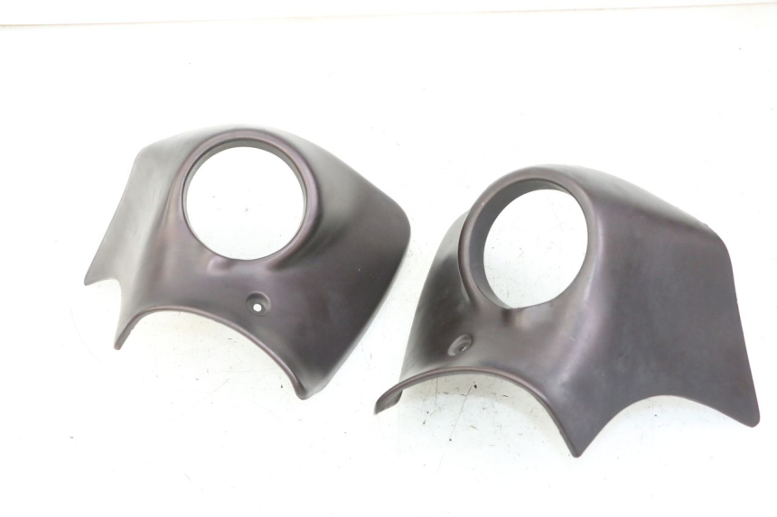 photo de CARENA ANTERIORE CONGIUNZIONE APRILIA SCARABEO GT TOURING 125 (1999 - 2005) - Vista principale