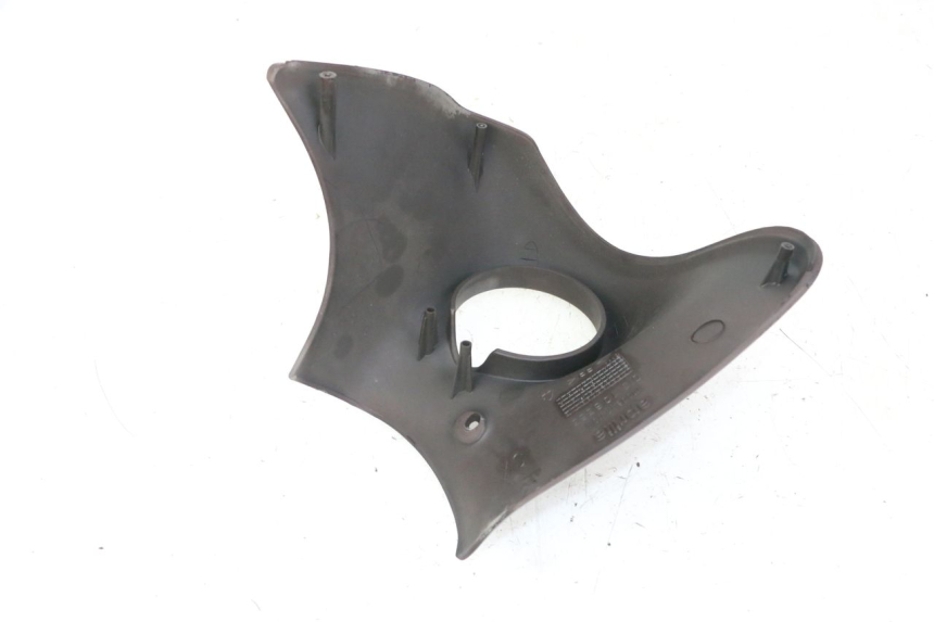 photo de CARENA ANTERIORE CONGIUNZIONE APRILIA SCARABEO GT TOURING 125 (1999 - 2005) - Altra angolazione