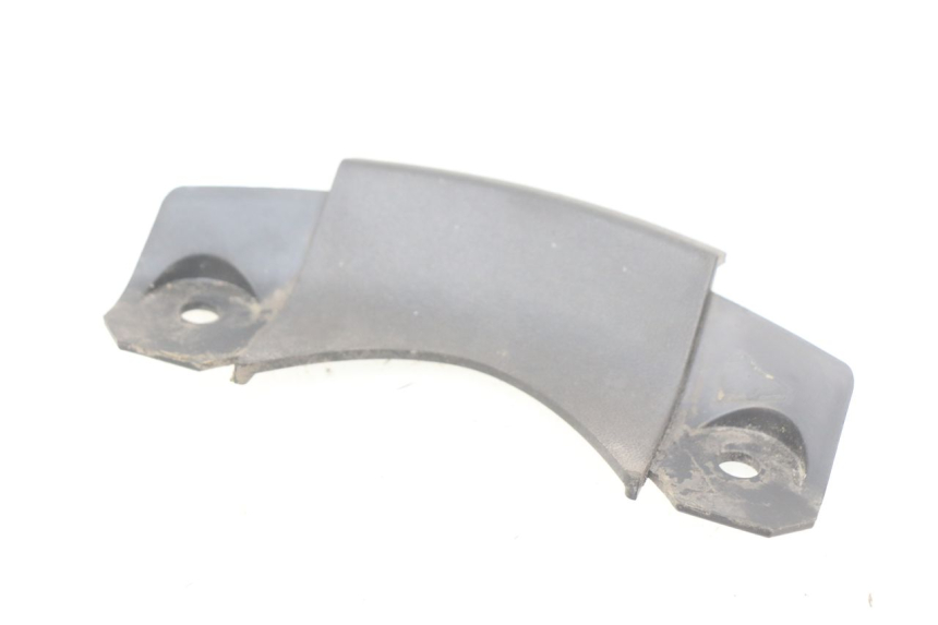 photo de Giunzione carena anteriore superiore KYMCO SENTO 50 (2008 - 2013) - Vista principale