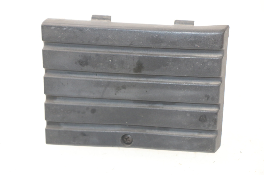 photo de Giunzione carena anteriore superiore PEUGEOT SX 80 (1986 - 1995) - Vista principale