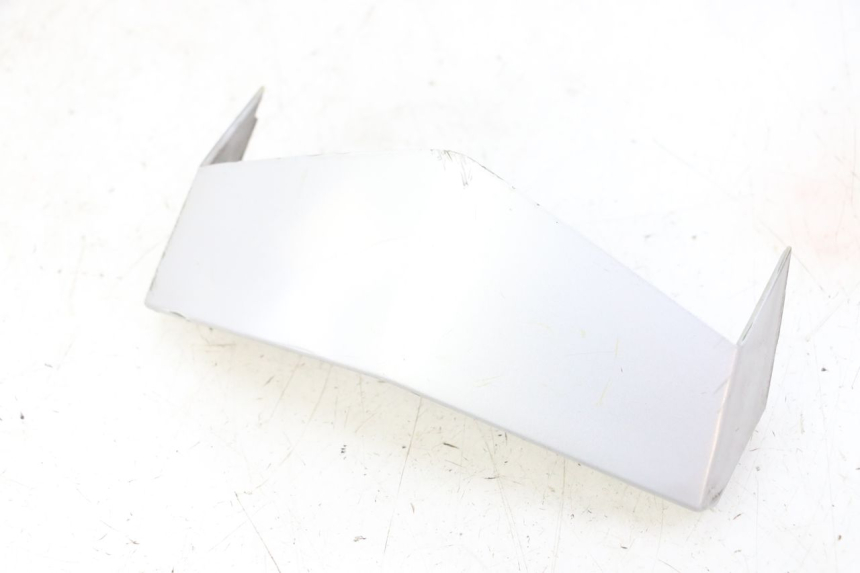 photo de GIUNZIONE CARENA ANTERIORE SUP PEUGEOT VIVACITY NEW 2T 50 (2008 - 2017) - Vista d'insieme del prodotto