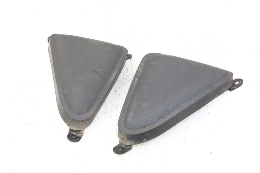 photo de CARENA ANTERIORE CONGIUNZIONE YAMAHA X-MAX XMAX ABS 250 (2010 - 2012) - Zoom sullo stato d'uso