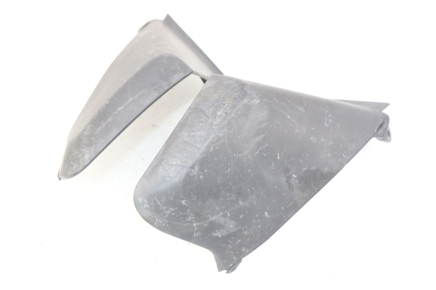 photo de GIUNZIONE CARENA ANTERIORE SUP YAMAHA XMAX X-MAX 125 (2006 - 2009) - Zoom sullo stato d'uso