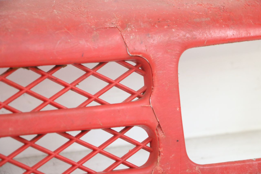 photo de GIUNZIONE CARENA ANTERIORE HONDA TRX 300 (1988 - 2000) - Dettagli dei punti di fissaggio