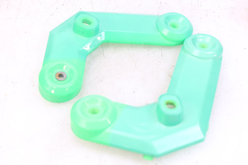 photo de GIUNZIONE CARENA ANTERIORE MOTRAC URBAN 4T 50 (2016 - 2024) - Vista principale