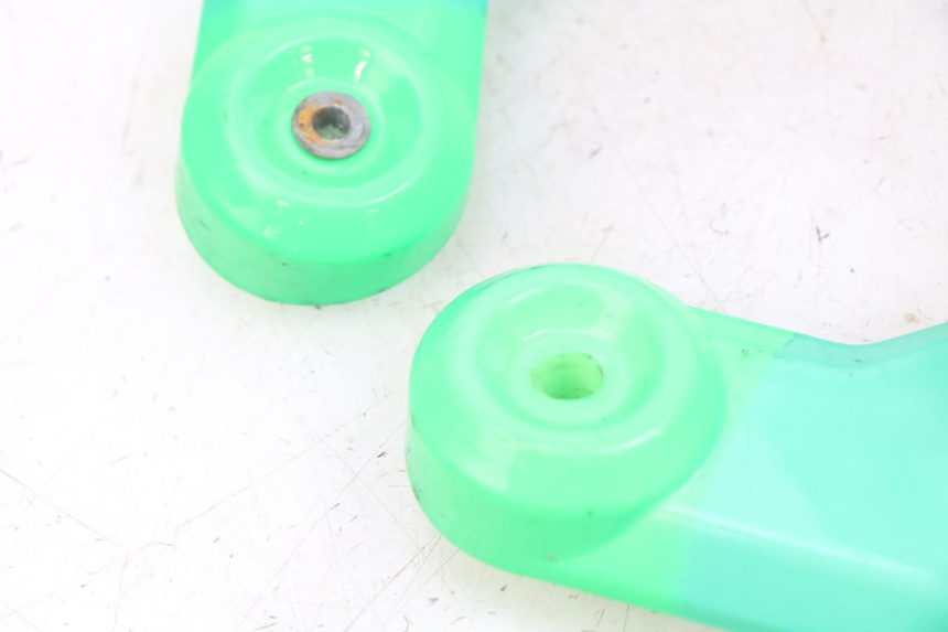 photo de GIUNZIONE CARENA ANTERIORE MOTRAC URBAN 4T 50 (2016 - 2024) - Stato della superficie e materiale