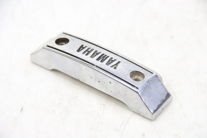 photo de GIUNZIONE CARENA ANTERIORE YAMAHA XV VIRAGO 750 (1984 - 1998) - Primo piano tecnico