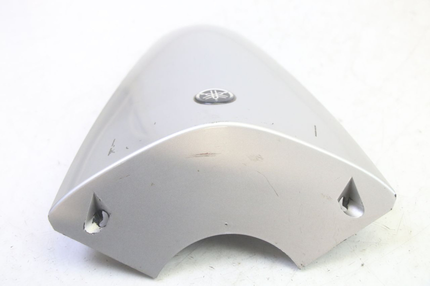 photo de CARENA ANTERIORE CONGIUNZIONE YAMAHA YP MAJESTY 125 (2002 - 2006) - Dettagli dei punti di fissaggio