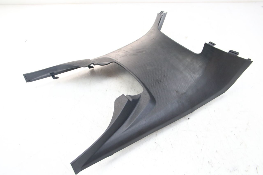 photo de GIUNZIONE PEDANA KYMCO DOWNTOWN ABS 125 (2015 - 2017) - Dettaglio del componente