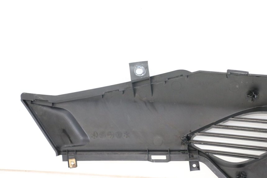 photo de Giunto pedale destro KYMCO DINK STREET 125 (2009 - 2014) - Zoom sullo stato d'uso